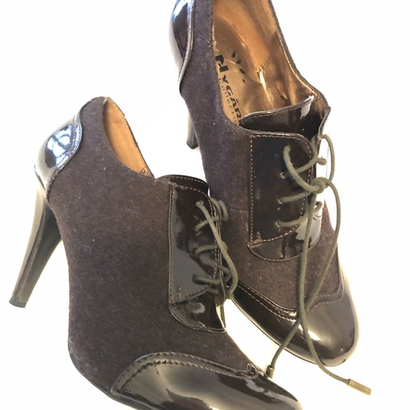Nygard Collection Shoes - Picture 2 of 3